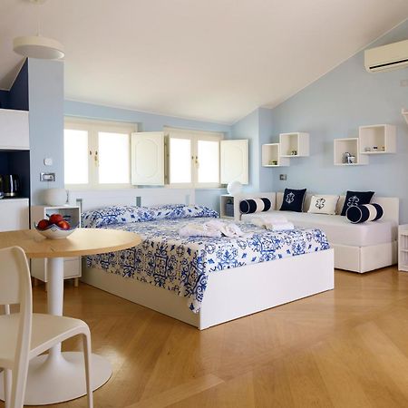 Suite Aphrodite - Exclusive Flat Salerno Bagian luar foto