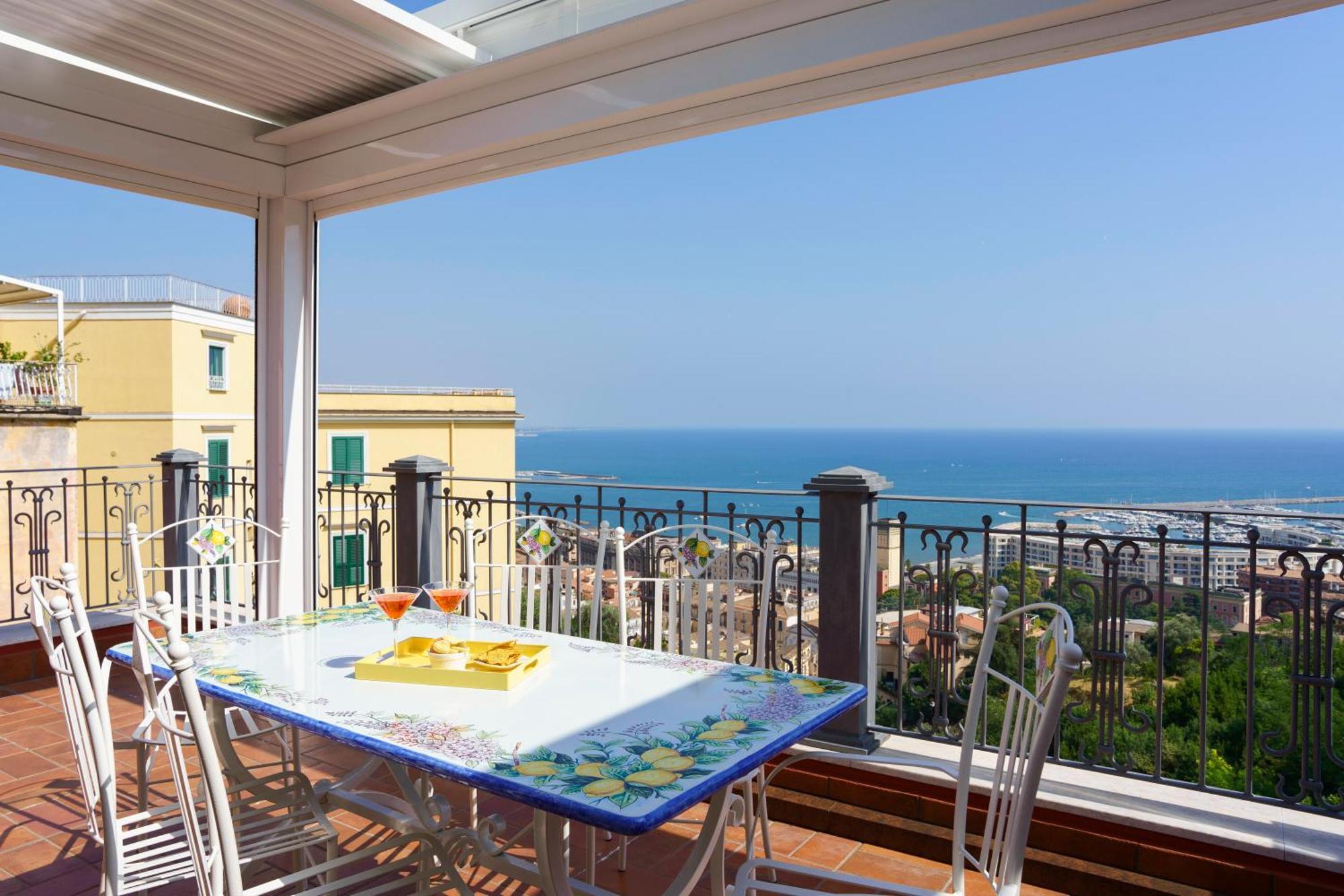 Suite Aphrodite - Exclusive Flat Salerno Bagian luar foto