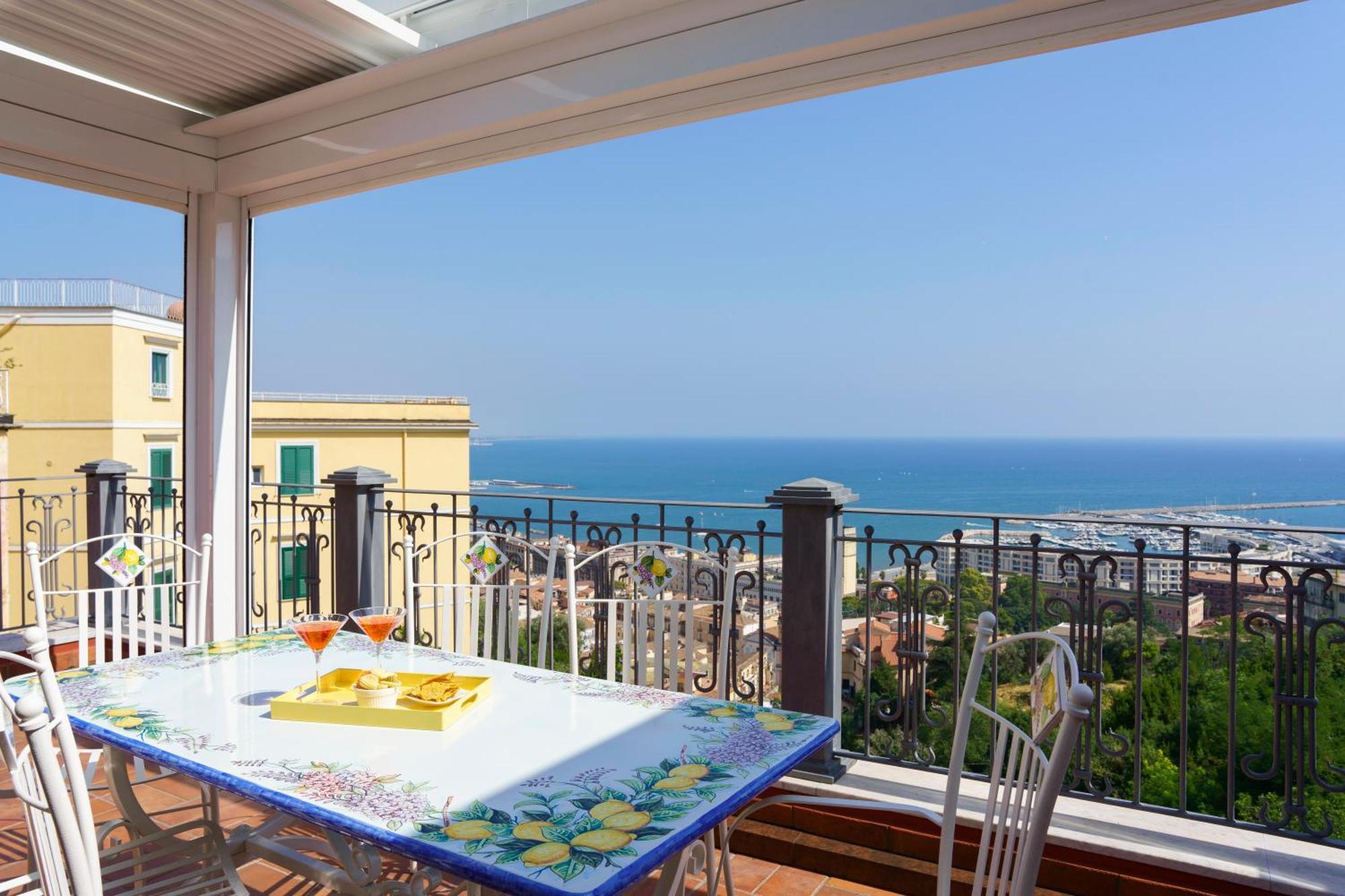 Suite Aphrodite - Exclusive Flat Salerno Bagian luar foto